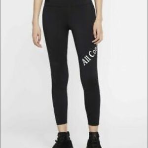 Nike ACG Leggings 🥾 women’s size small